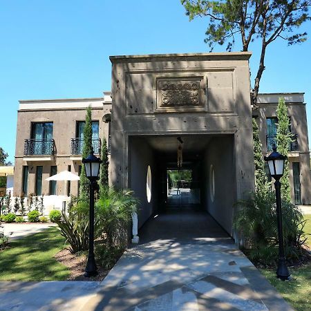 Sandora Boutiuqe Hotel Яликавак Екстер'єр фото