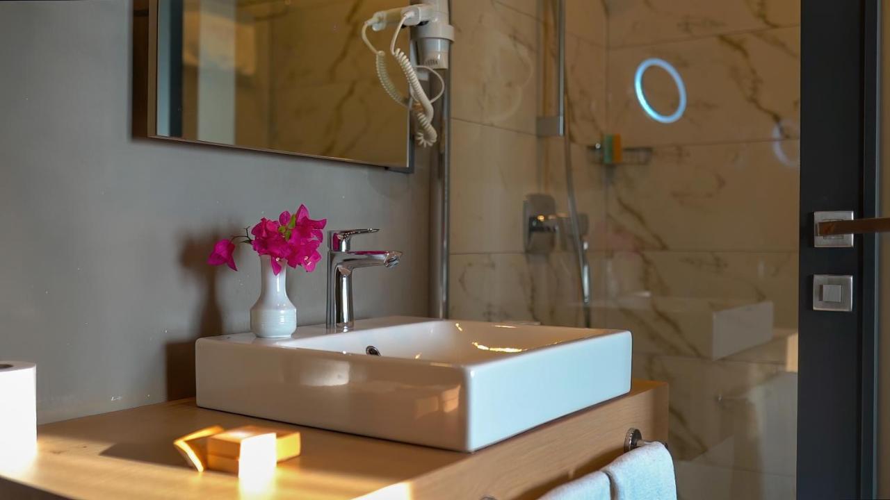 Sandora Boutiuqe Hotel Яликавак Екстер'єр фото