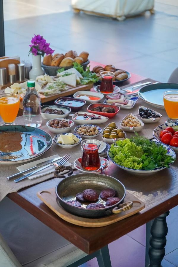 Sandora Boutiuqe Hotel Яликавак Екстер'єр фото