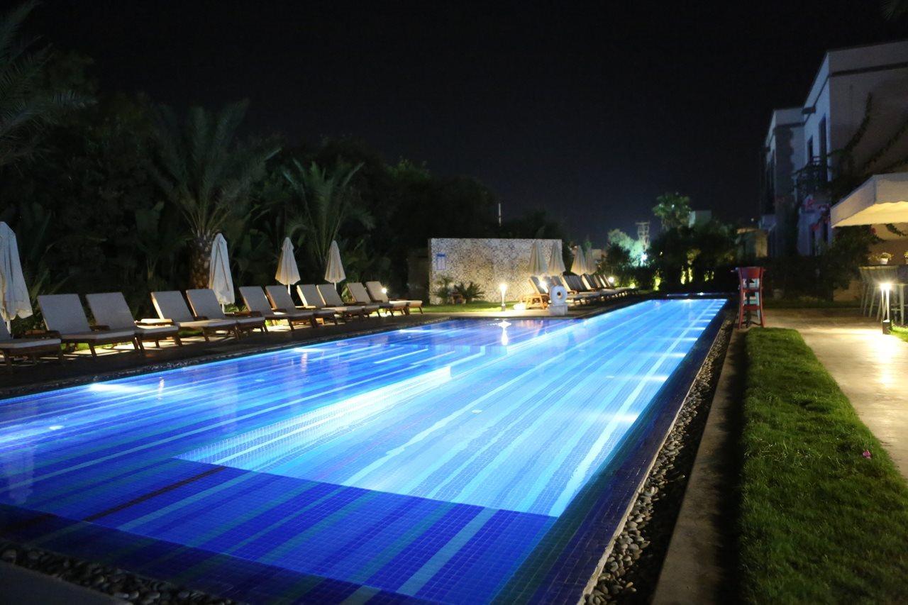 Sandora Boutiuqe Hotel Яликавак Екстер'єр фото
